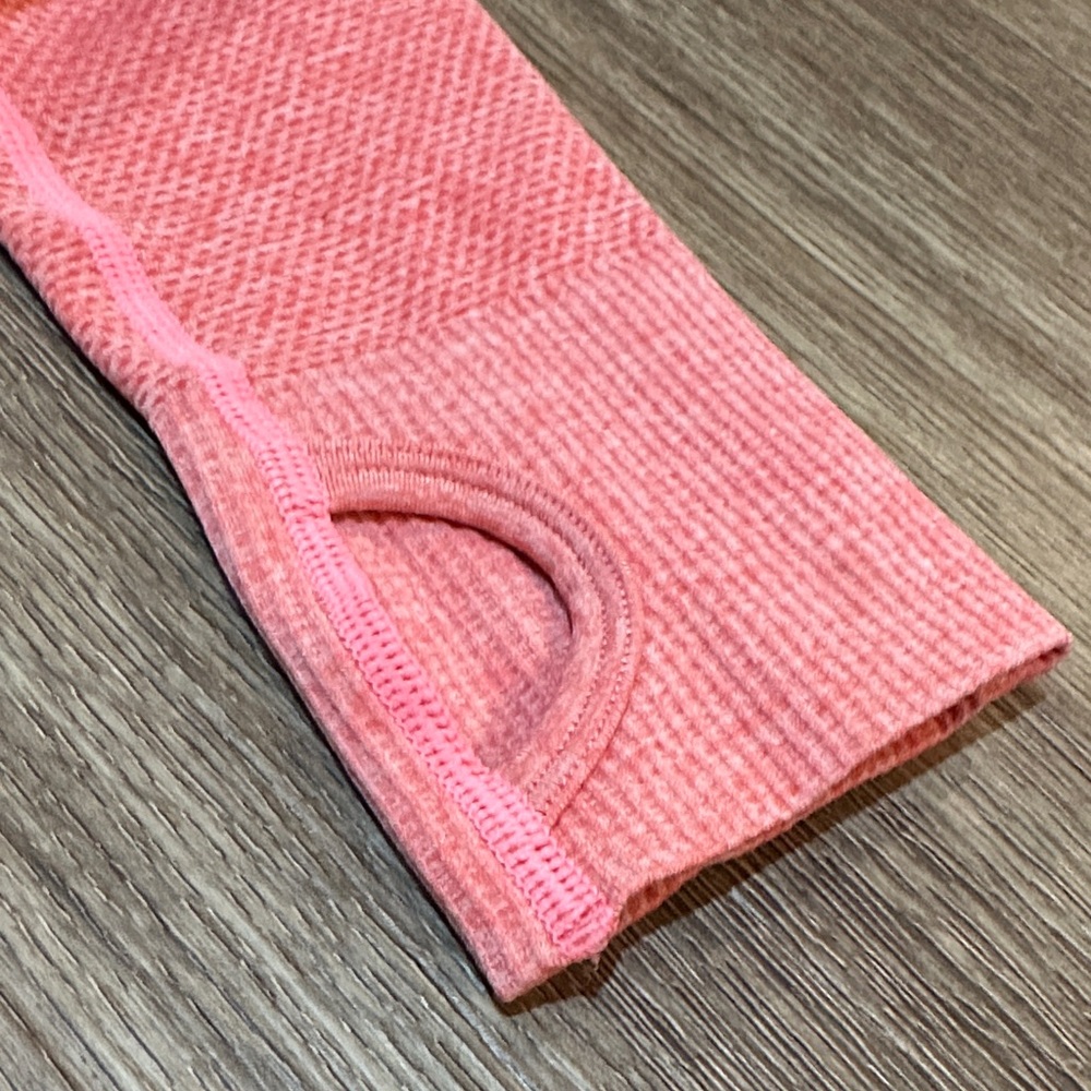 Gymshark Coral Long Sleeve Crop Top - Picture 4 of 5